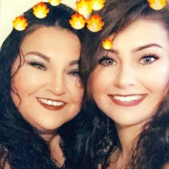 Meet your Posher, Dianna - Picture 1 of 1